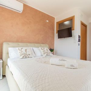 Camera con letto king size